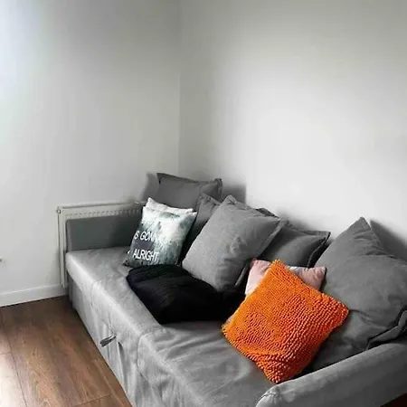 Mega Apartment *